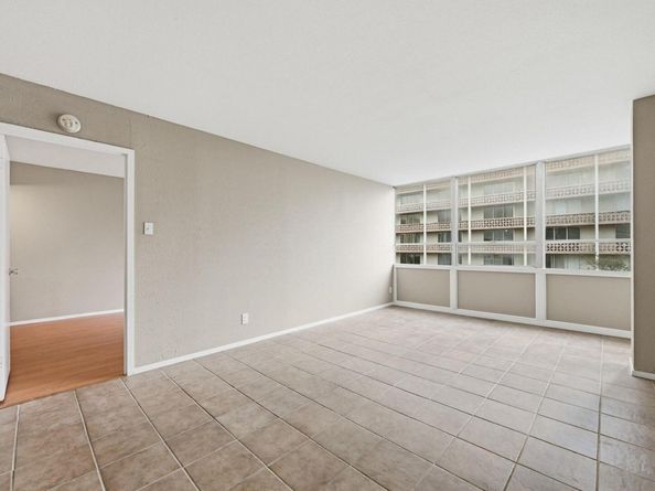 1800 Lavaca ST 515, Austin TX 78701