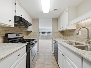 1800 Lavaca ST 515, Austin TX 78701