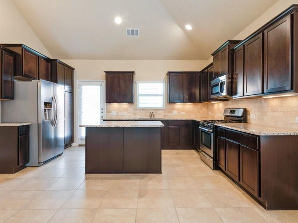 632 Schefer ST, Leander TX 78641