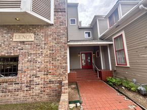 915 W 23rd ST 206, Austin TX 78705