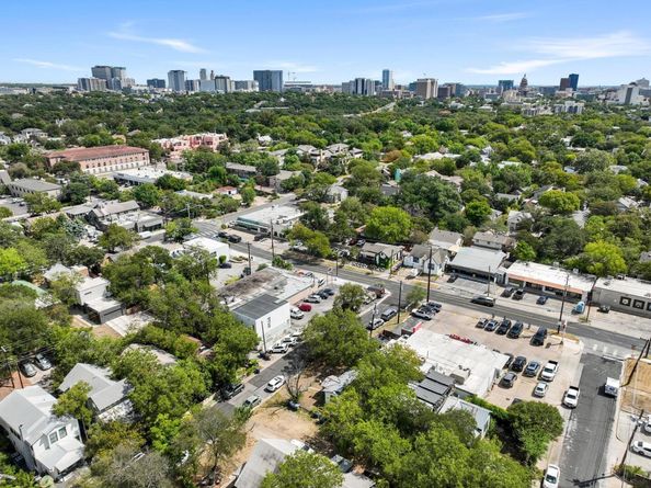 1605 W 11th ST, Austin TX 78703