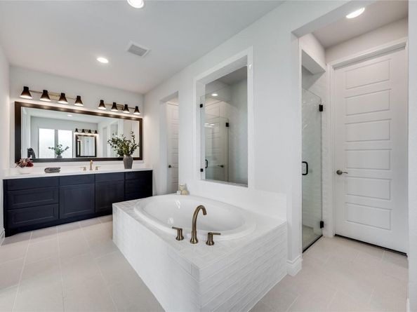 501 Sierra Lisa CV, Liberty Hill TX 78642
