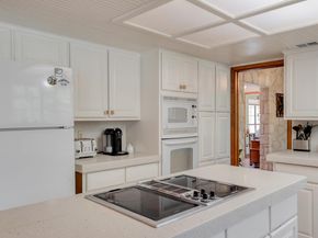 202 Ridgewood Dr, Georgetown TX 78628