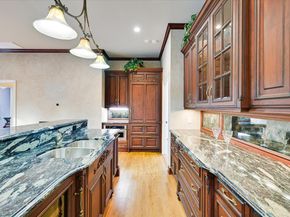 9405 Leaning Rock CIR, Austin TX 78730