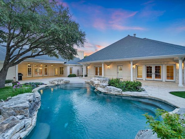 9405 Leaning Rock CIR, Austin TX 78730