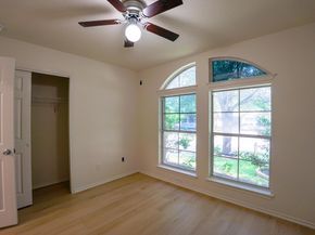1520 Darjeeling DR, Pflugerville TX 78660
