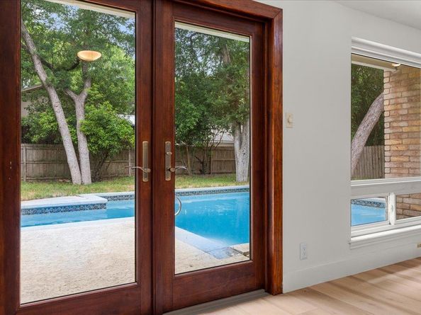 4831 Trail Crest CIR, Austin TX 78735