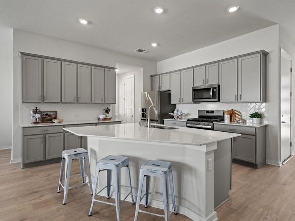 416 Deerpath ST, Leander TX 78641