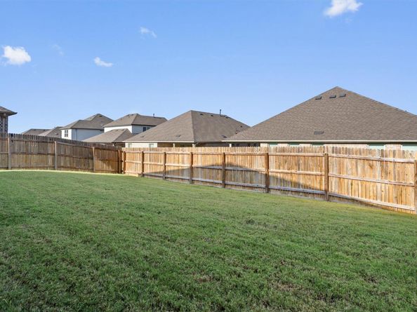 416 Deerpath ST, Leander TX 78641