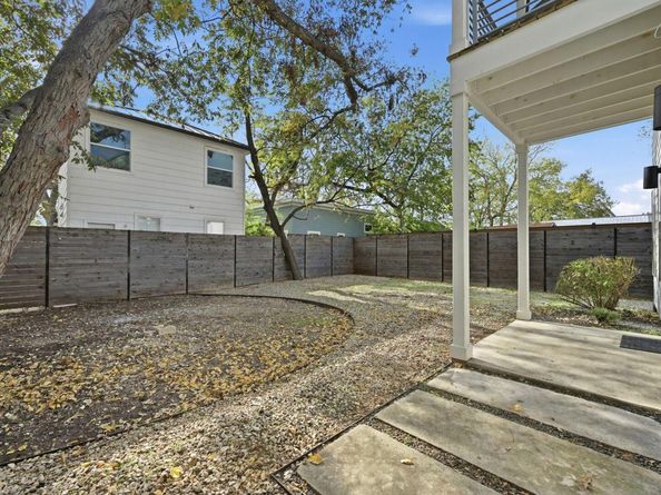 2811 Garwood Unit B ST B, Austin TX 78702