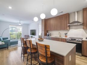 1701 Simond Ave 312, Austin TX 78723