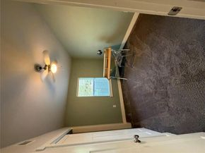 5704 Gloucester LN A, Austin TX 78723