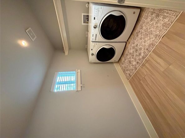 5704 Gloucester LN A, Austin TX 78723