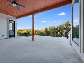 8009 Flintlock CIR, Lago Vista TX 78645