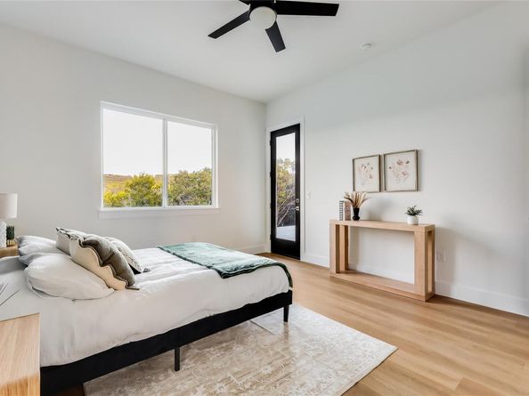 8009 Flintlock CIR, Lago Vista TX 78645