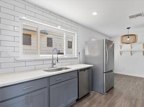 9404 Meadow Vale, Austin TX 78758