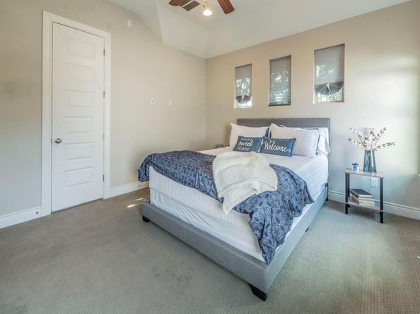 205 Standing Oak DR, Georgetown TX 78633