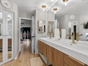 4202 Oak Creek DR, Austin TX 78727