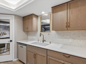 4202 Oak Creek DR, Austin TX 78727