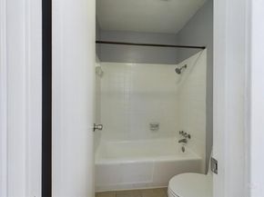7920 Rockwood LN 115, Austin TX 78757
