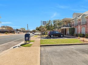 7920 Rockwood LN 115, Austin TX 78757