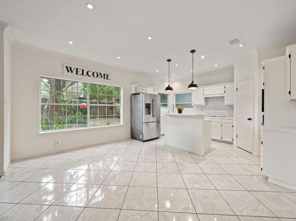 8106 Isaac Pryor DR, Austin TX 78749