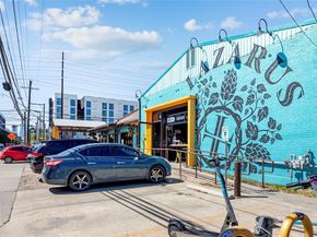2235 E 6th ST 204, Austin TX 78702