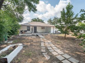 1106 Saucedo ST, Austin TX 78721