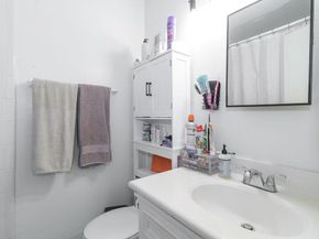 1106 Saucedo ST, Austin TX 78721