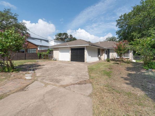 1106 Saucedo ST, Austin TX 78721