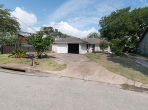 1106 Saucedo ST, Austin TX 78721