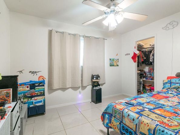 1106 Saucedo ST, Austin TX 78721