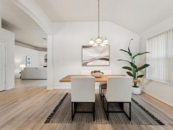 2213 Zoa DR, Cedar Park TX 78613