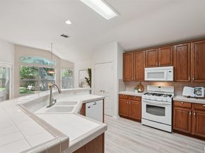 2213 Zoa DR, Cedar Park TX 78613