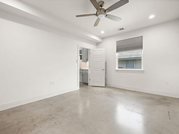 7301 Providence Ave A, Austin TX 78752