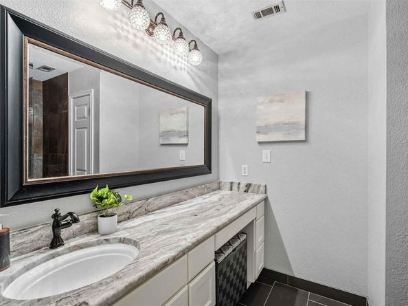 2021 Inverness DR, Round Rock TX 78681