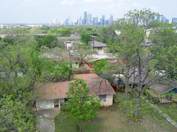 1102 Southwood RD, Austin TX 78704