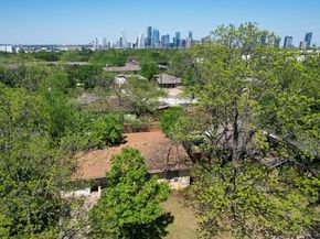 1102 Southwood RD, Austin TX 78704
