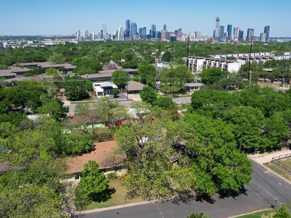 1102 Southwood RD, Austin TX 78704