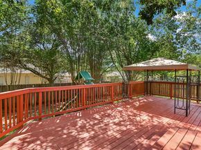 1301 Canna Lily LN, Pflugerville TX 78660