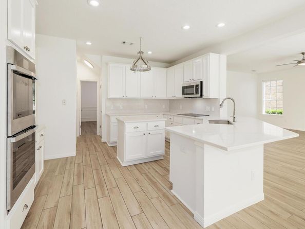 12207 Carlsbad DR, Austin TX 78738