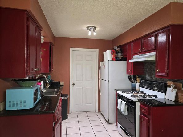 8507 Georgian DR, Austin TX 78753