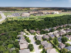 2538 Ravenwood DR, Round Rock TX 78665