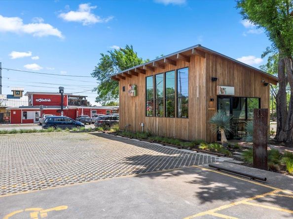 2804 Breeze TER, Austin TX 78722