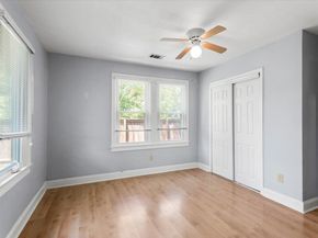 2804 Breeze TER, Austin TX 78722