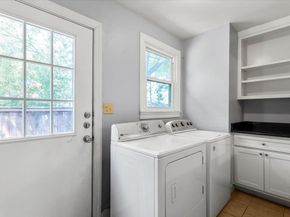 2804 Breeze TER, Austin TX 78722