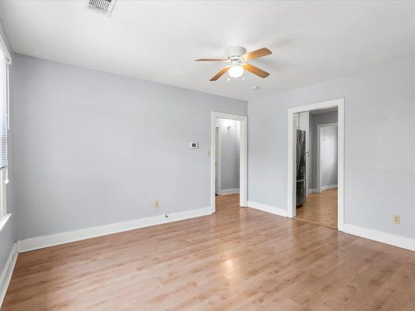 2804 Breeze TER, Austin TX 78722