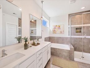 8922 Menchaca RD 906, Austin TX 78748