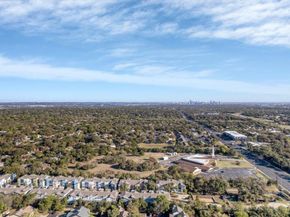 8922 Menchaca RD 906, Austin TX 78748