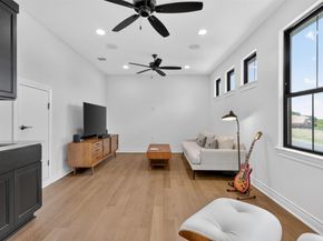 305 Indigo LN, Georgetown TX 78628